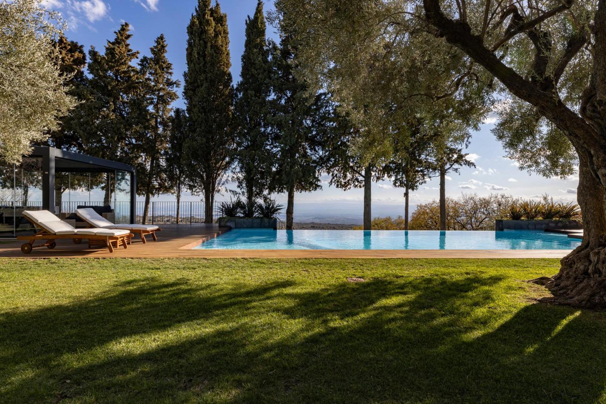 Scialaj Villa Di Lusso Sull'Etna Con Piscina E Vista Mare Ragalna Esterno foto